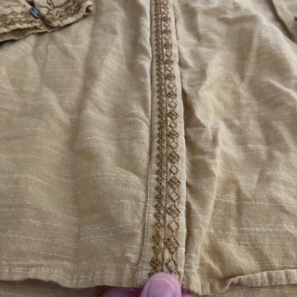 St. John’s bay Embroidered shirt - Picture 4 of 12